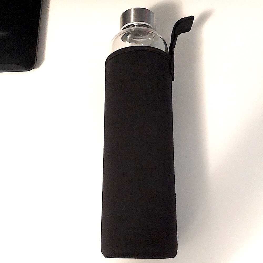 💧Glass Water Bottle 750 mL w/ Neoprene Protective Sleeve